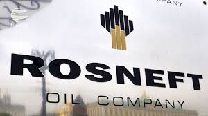 آمریکا تحریم غول نفتی روسیه را بررسی می‌کند