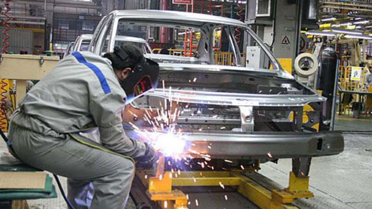 دود تنش نرخهای آزاد در چشم خودروسازان دود تنش نرخهای آزاد در چشم خودروسازان