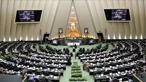 وقتی نمایندگان مجلس حتی غلط املایی لوایح را هم نمی‌گیرند