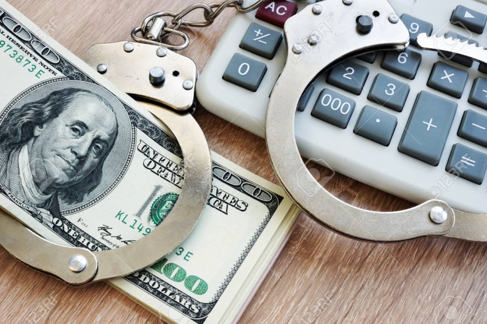 جزییات اتهامات 21 متهم اخلال اقتصادی: با مسکن اجارهای، بازار ارز را به هم ریختند جزییات اتهامات 21 متهم اخلال اقتصادی: با مسکن اجارهای، بازار ارز را به هم ریختند