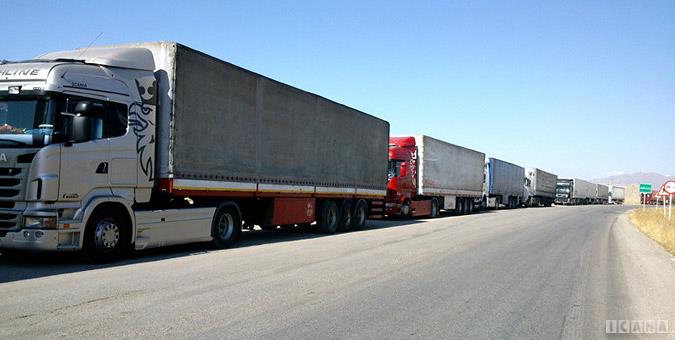 وضعیت آشفته بازار لاستیک خودروهای سنگین؛ وزارتخانه‌های صمت و راه قیمت لاستیک را کنترل کنند