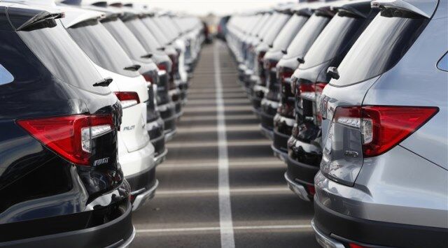 پیشبینی ریزش ۴۰ درصدی قیمت خودروهای خارجی پیشبینی ریزش ۴۰ درصدی قیمت خودروهای خارجی