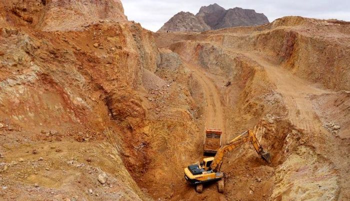 سخنان بیپرده فرماندار بردسکن از مشکلات معادن سخنان بیپرده فرماندار بردسکن از مشکلات معادن