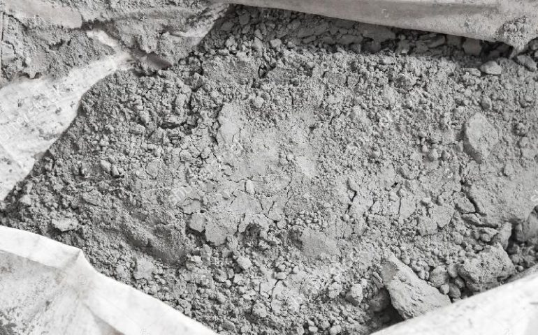 کاهش هزینه شرکت های صادرکننده کلینکر سیمان به عراق از طریق خط آهن