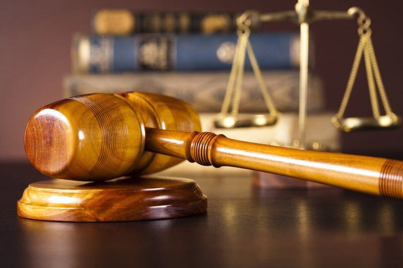 دستگاه قضایی را در کنار بخش تولید می دانیم دستگاه قضایی را در کنار بخش تولید می دانیم
