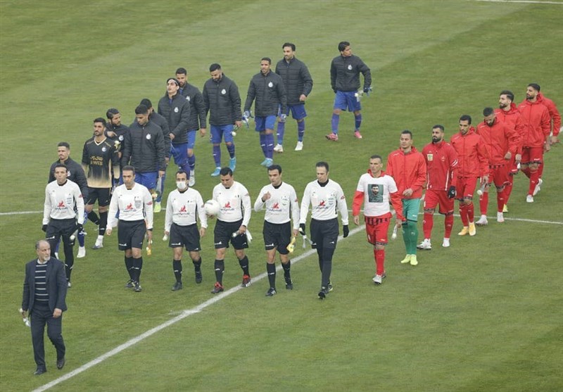 استقلال و پرسپولیس در دهه فجر وارد بورس می‌شوند