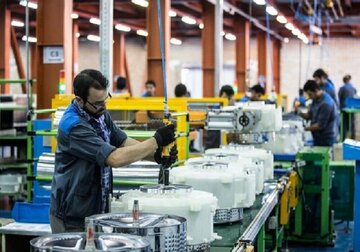 آغاز مراسم معرفی شرکتهای برتر ایران آغاز مراسم معرفی شرکتهای برتر ایران