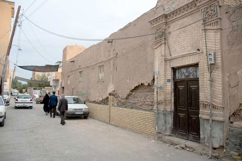 رفع مشکل کمبود زمین در کلانشهرها با استفاده از ظرفیت بافت فرسوده