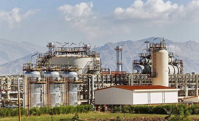 قیمت سوخت واحدهای صنعتی و پالایشی برای ۱۴۰۰ مشخص شد