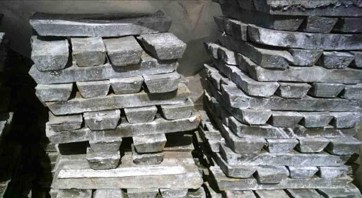 صنعت سرب بر لبه تیغ قرار دارد