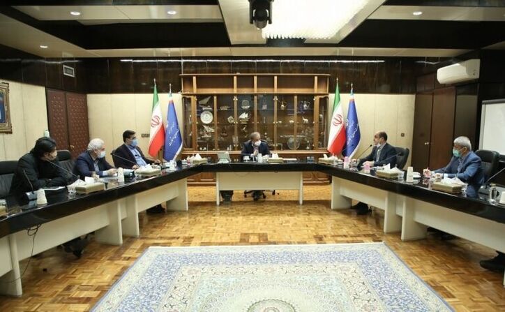 درخواست استاندار از وزیرصنعت برای توسعه زیرساخت شهرک‌های صنعتی گلستان