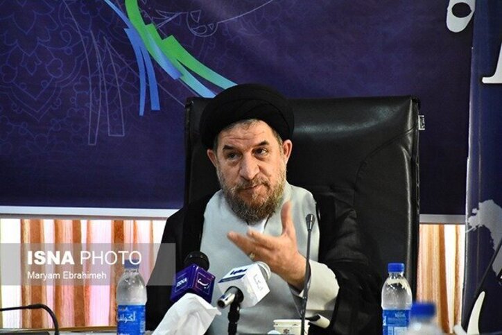 مدیریت معادن هر استان را به همان استان واگذار کنیم