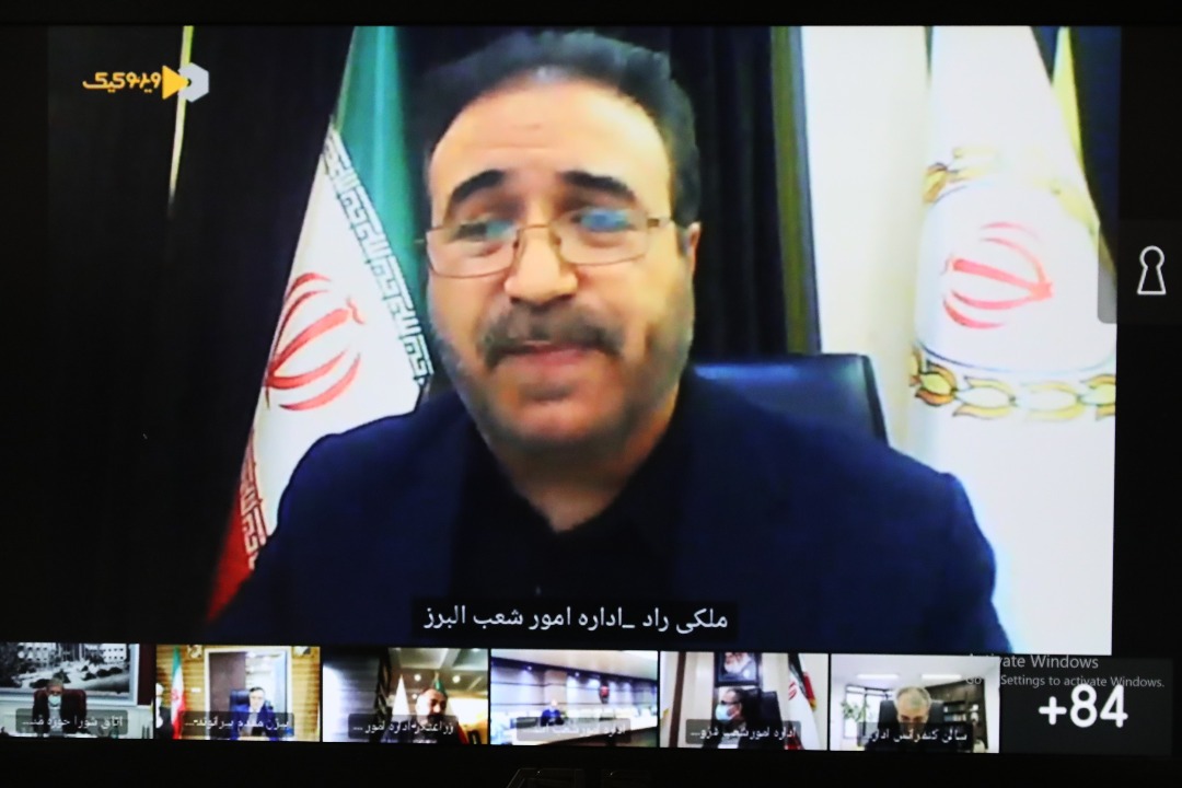 تاکید مدیرعامل بانک ملی ایران بر لزوم تلاش برای جذب منابع ارزان قیمت به منظور کسب سود آوری تاکید مدیرعامل بانک ملی ایران بر لزوم تلاش برای جذب منابع ارزان قیمت به منظور کسب سود آوری