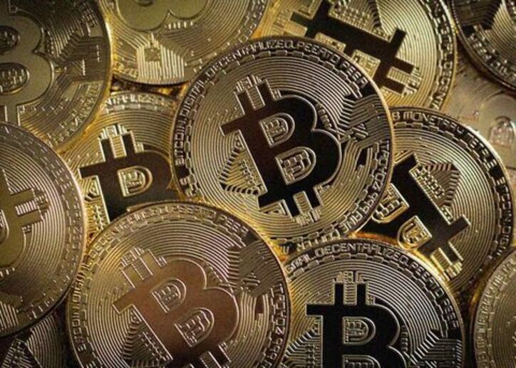 قیمت بیت‌کوین مرز ۵۹ هزار دلار را رد کرد