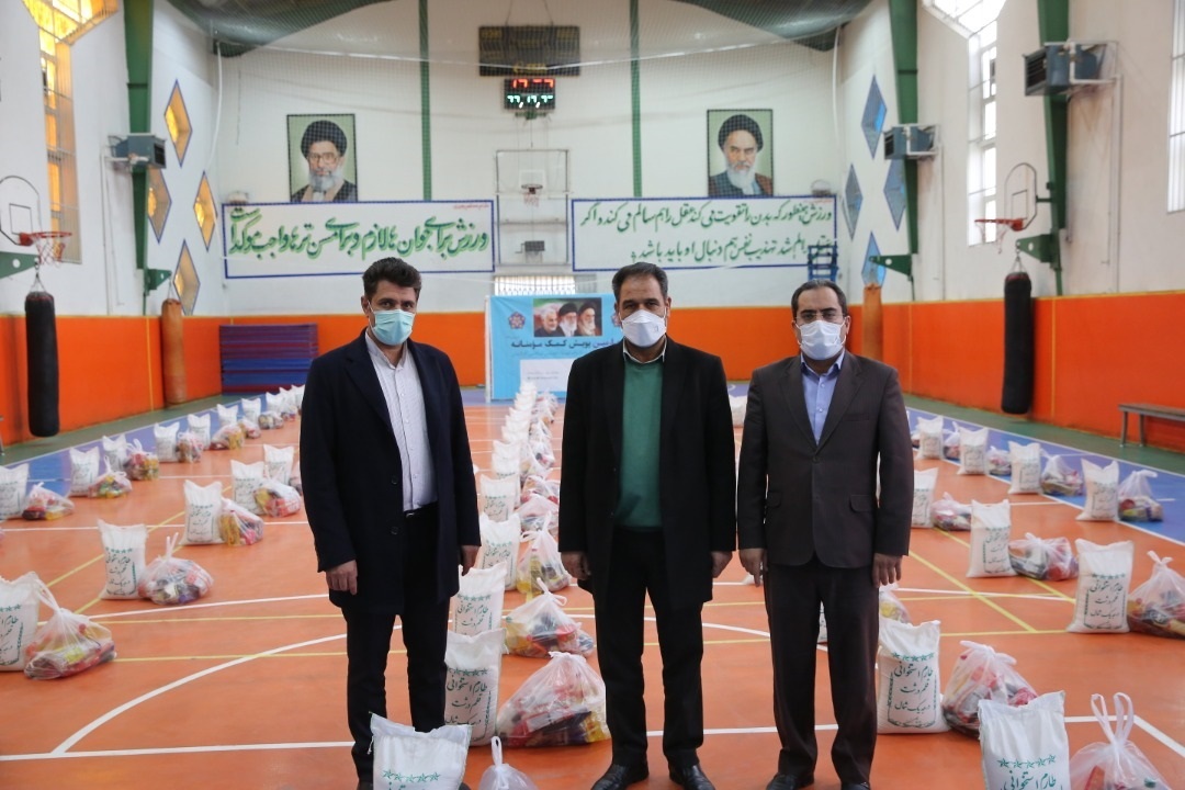 کمک مومنانه کارکنان بانک ملی ایران کمک مومنانه کارکنان بانک ملی ایران