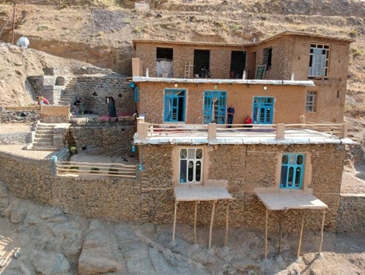 بخش ویژه بوم گردی در کردستان راه اندازی می‌شود/ کردستان از لحاظ معادن سنگ‌های قیمتی در کشور سرآمد است