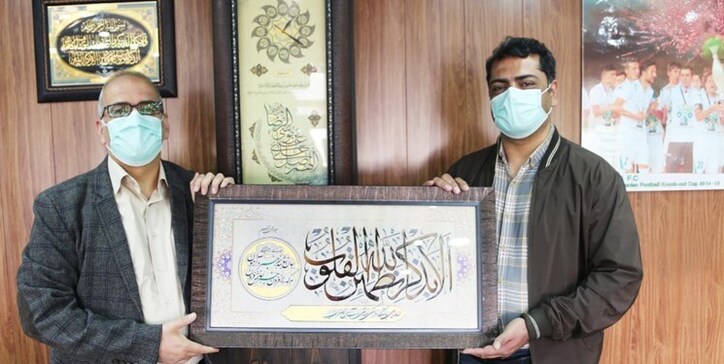 تقدیر از جانباز مدال آور ذوب‌ آهن در آستانه میلاد علمدار کربلا