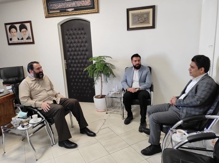 ۱۳۰۰ کیسه سیمان احتکار شده در بوکان کشف شد