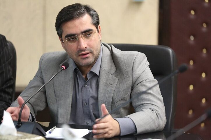 ارجاع بسته مانع زدایی به دولت/ توزیع عادلانه مواد اولیه در بورس