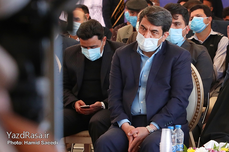 آیین افتتاح پروژه انتقال آب خلیج فارس به استان یزد آیین افتتاح پروژه انتقال آب خلیج فارس به استان یزد