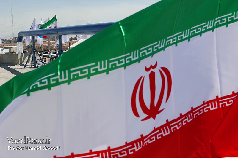 آیین افتتاح پروژه انتقال آب خلیج فارس به استان یزد آیین افتتاح پروژه انتقال آب خلیج فارس به استان یزد