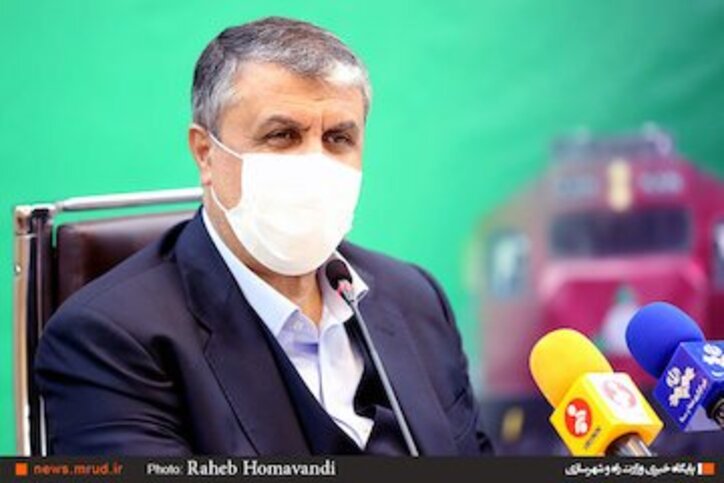 پیشگامی راه‌آهن در رفع مسائل و دغدغه‌ها با الگوی مدیریت جهادی / گام تکمیلی راه‌آهن؛ تولید واگن مسافری و لکوموتیو در سال جدید