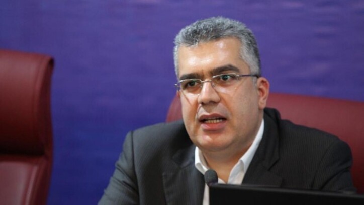 هلدینگ‌ها ۲۴ هزار میلیارد تومان به بازار سرمایه تزریق می‌کنند