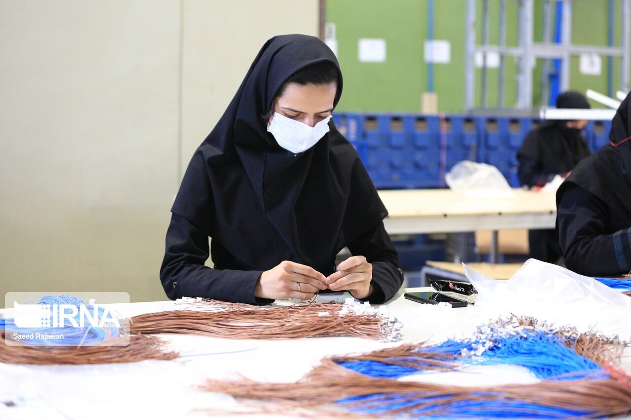 بازدید اعضای کمیسیون صنایع و معادن مجلس از واحد&zwnj;های تولیدی اصفهان