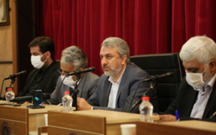 مشکلات صنعت قم با حضور وزیر صمت بررسی شد