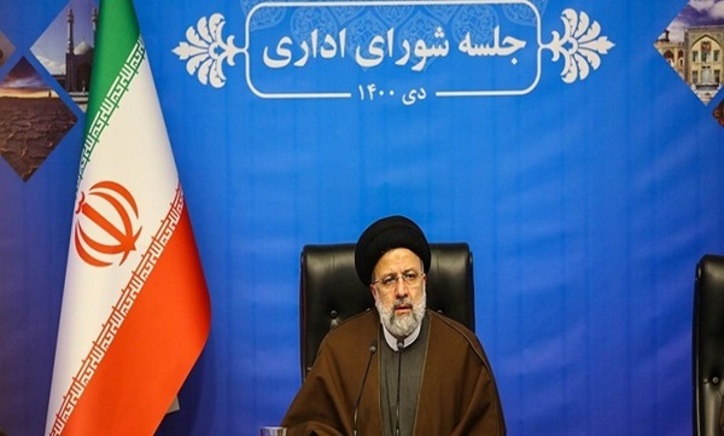 خام‌فروشی در پتروشیمی و معادن ضعف است/ حبس زمین توسط هیچ مؤسسه‌ای قابل قبول نیست