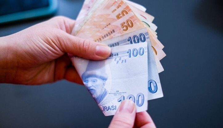 قیمت لیر ۱۸دی ۱۴۰۰