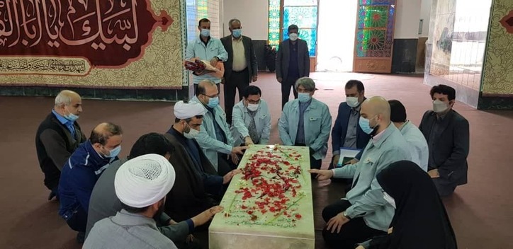 ادای احترام مدیرعامل شرکت فولاد خوزستان به مقام سردار شهید حاج علی هاشمی و شهدای شرکت فولاد خوزستان