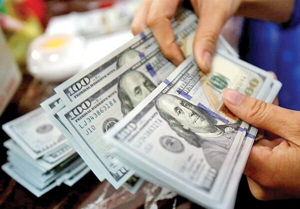 تغییر معادلات در بازار ارز/ آزادسازی پول&zwnj;های بلوکه شده نزدیک است؟