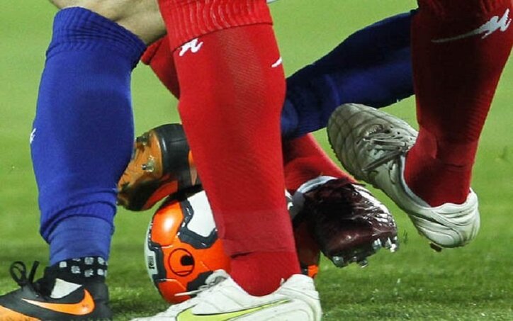 چرا استقلال و پرسپولیس از ورود به فرابورس جاماندند؟