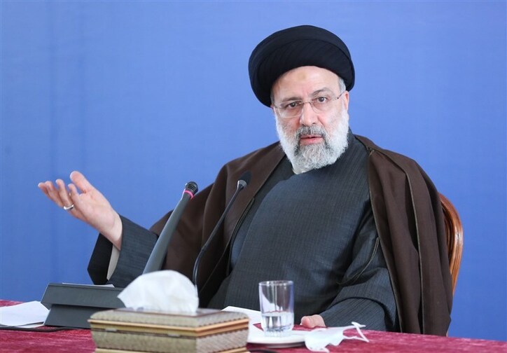 رئیسی: نظام پرداخت حقوق باید فوری و بر مبنای عدالت اصلاح شود/ قاطعانه مانع افزایش قیمت کالا‌ها شوید