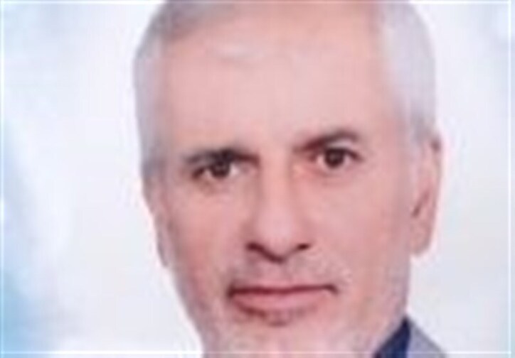 دولت یارانه ارز ۴۲۰۰ را به جای مردم به تولیدکننده بدهد