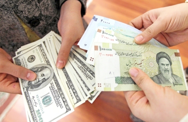کاهش صادرات افت ارزش پول ملی را به دنبال دارد