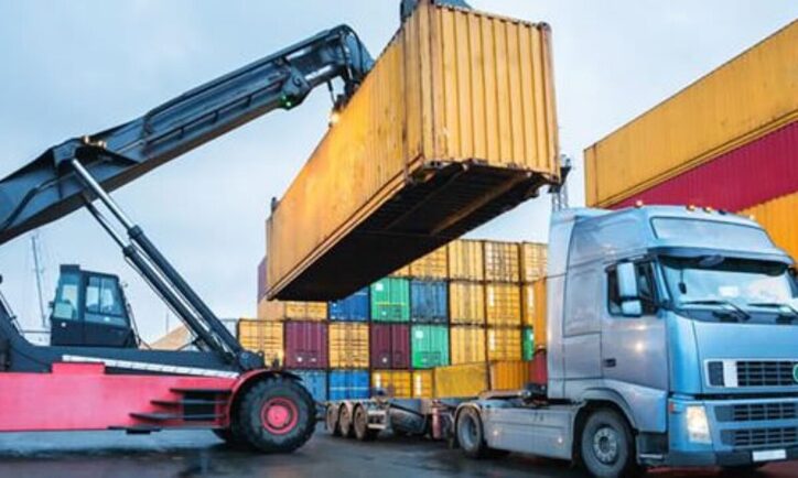 پاسخ گمرک و تایید خبر تخلیه بار کانتینر‌های ترانزیتی در داخل
