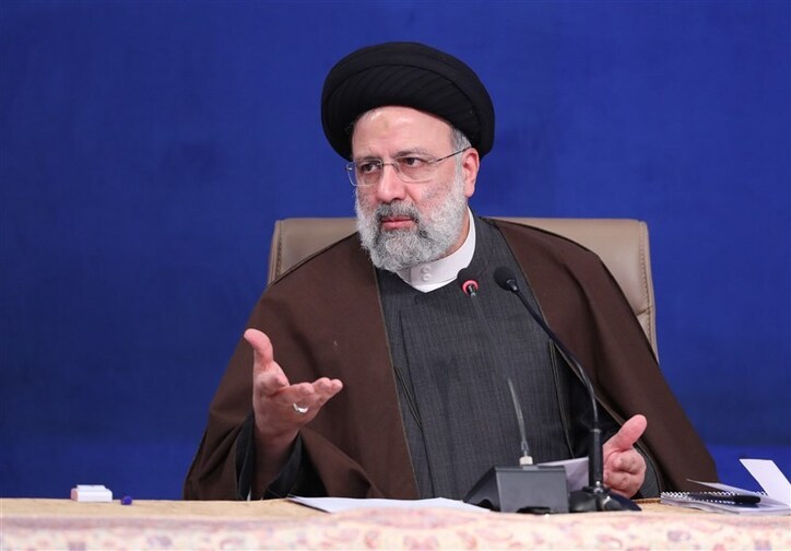 رئیسی: همه دستگاه‌های اجرایی بر قیمت‌ها نظارت موثر داشته باشند