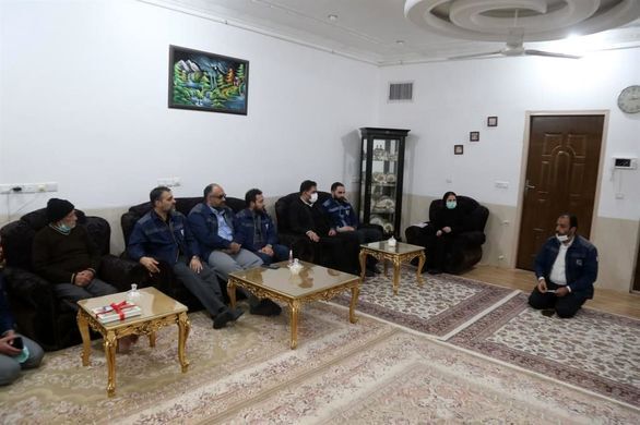 کار در معدن کمتر از جهاد در راه خدا نیست کار در معدن کمتر از جهاد در راه خدا نیست