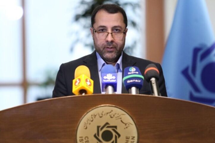 پرداخت تسهیلات خرد نباید منجر به اضافه برداشت بانک‌ها شود