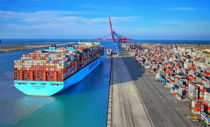 فقدان ثبات در مقررات و دستورالعمل‌های گمرکات بزرگ‌ترین مشکل گمرک است