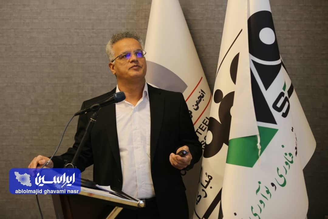 حمایت جدی فولاد مبارکه از افراد نوآور توانمند برای حل چالشهای صنعت حمایت جدی فولاد مبارکه از افراد نوآور توانمند برای حل چالشهای صنعت
