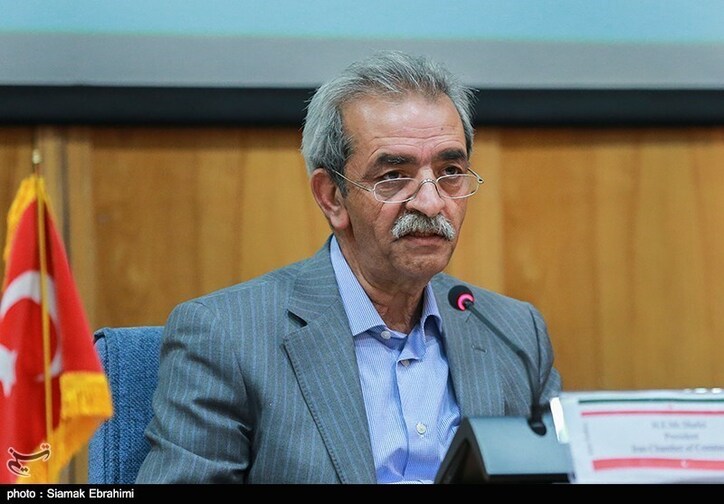 تولید صادرات‌محور مستلزم رفع شکاف تکنولوژیک تولید داخل با جهان است