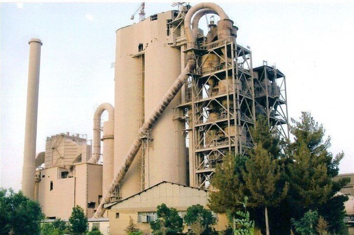 امید‌های تازه برای خروج کارخانه سیمان از شیراز