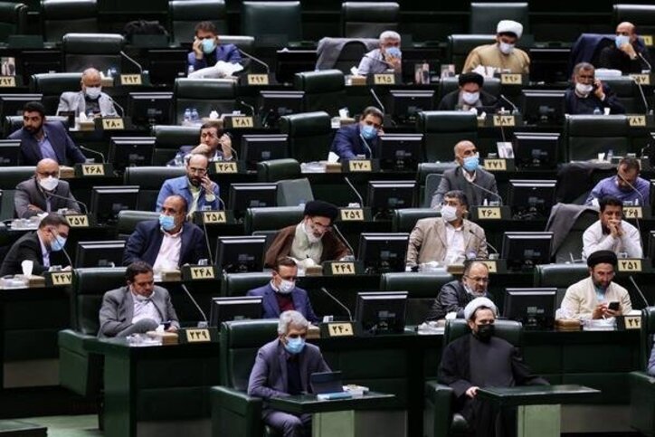 سهم ۱۵ درصدی حقوق دولتی معادن برای توسعه مناطقی که معدن در آن قرار دارد تخصیص می‌یابد