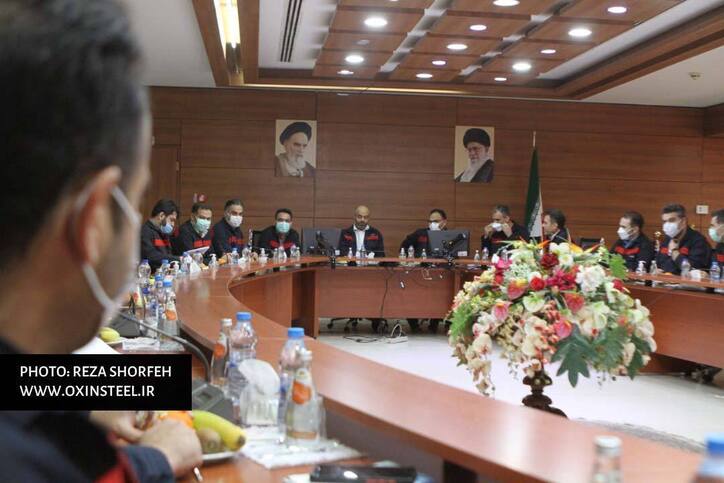 جلسه مدیرعامل و اعضای هیات مدیره شرکت فولاد اکسین برگزار شد/چشم انداز و هدف‌گذاری شرکت در سال آینده بررسی شد