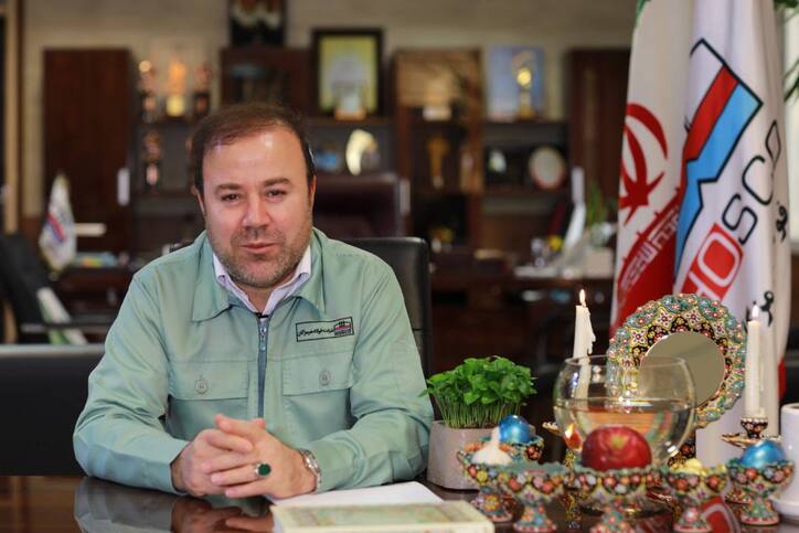 دکتر عطالله معروفخانی مدیرعامل شرکت فولاد هرمزگان طی پیامی آغاز سال نو و عید نوروز را به کارکنان، کارگران، سهامداران، تامین کنندگان، پیمانکاران و خانواده‌های محترمشان تبریک گفت