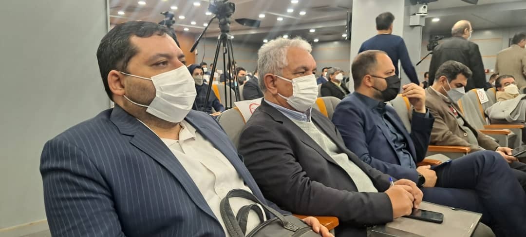 میدکو برای دومین سال پیاپی موفق به دریافت جایزه سیمین مسوولیت اجتماعی مدیریت شد میدکو برای دومین سال پیاپی موفق به دریافت جایزه سیمین مسوولیت اجتماعی مدیریت شد
