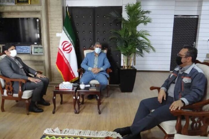 تردد کامیون‌های کارخانه سیمان دشتی به داخل شهر جلوگیری می‌شود